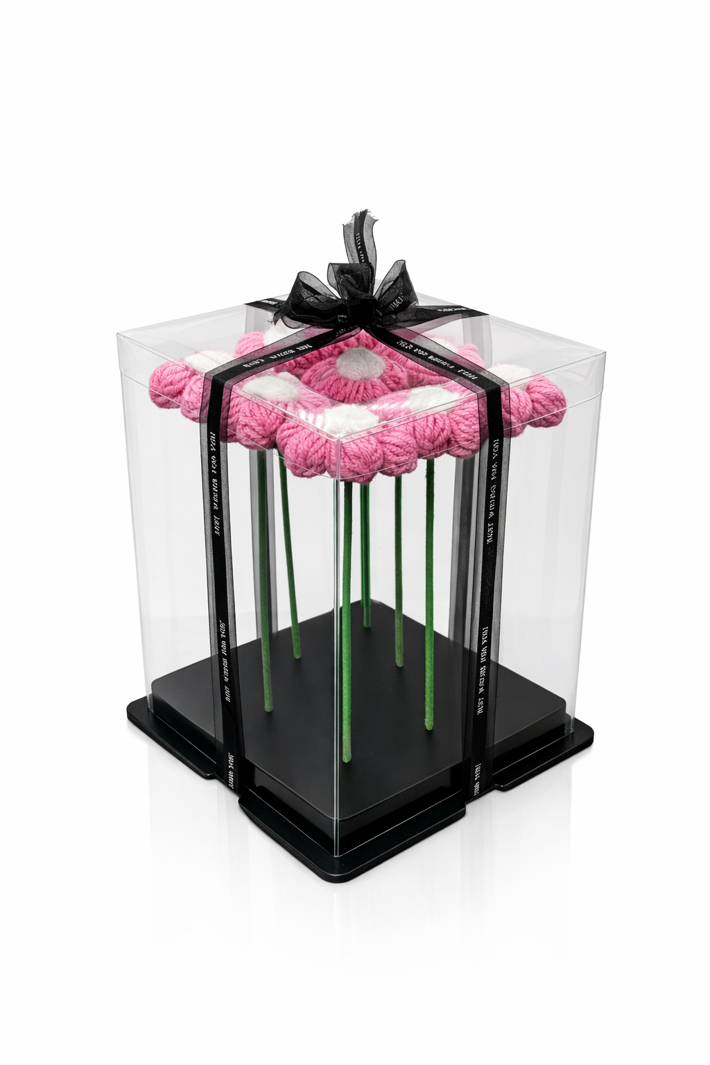 Soft Pink Daisy Handicraft Yarn Flower Bouquet (Set of 9)